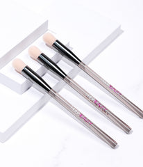 Conceal & Blend Complexion Brush